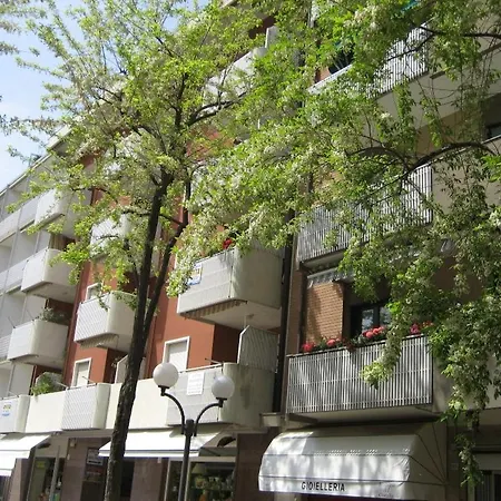 阁莱多公寓 格拉多